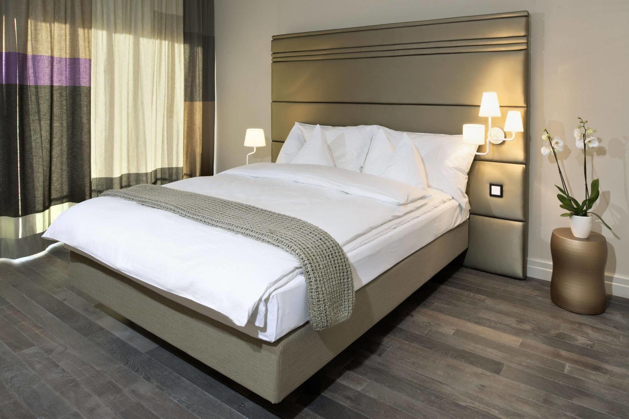 Limmathof Baden - Historisches Haus & Spa 외부 사진